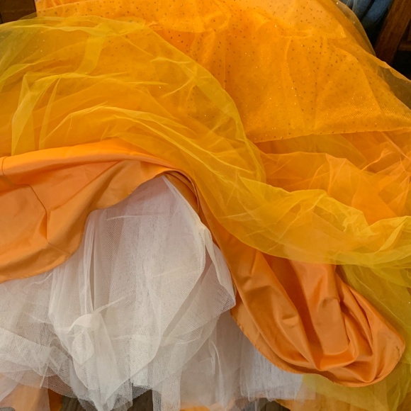 Alyce Design Prom/Ballgown/Princess dress - Picture 2 of 8